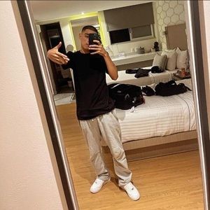 Meet your Posher, Villeda